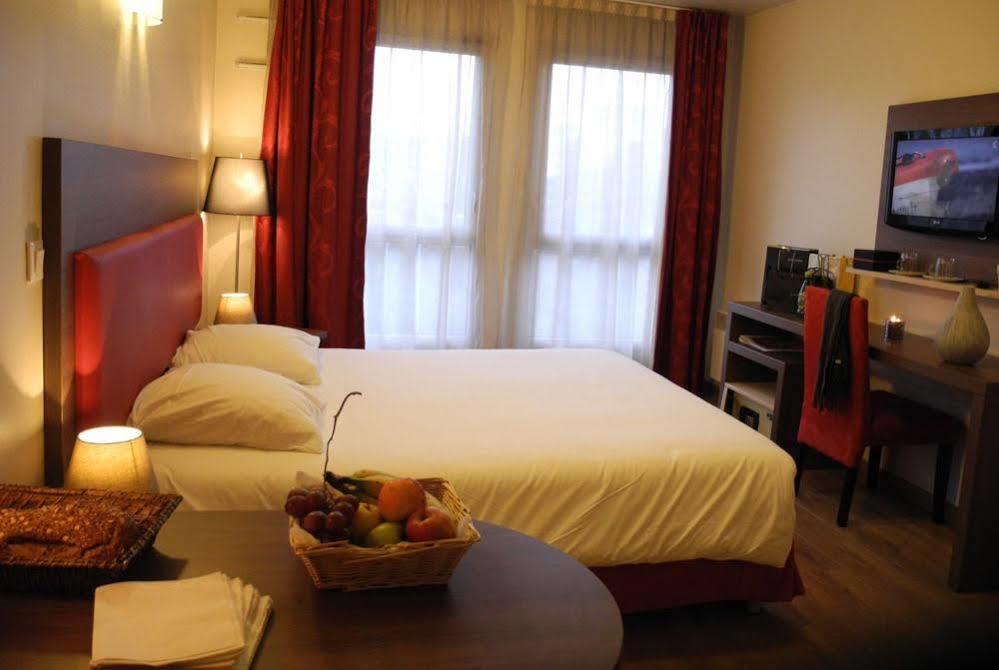 Villa Val Senart 1Ere Avenue Quincy-sous-Sénart Εξωτερικό φωτογραφία