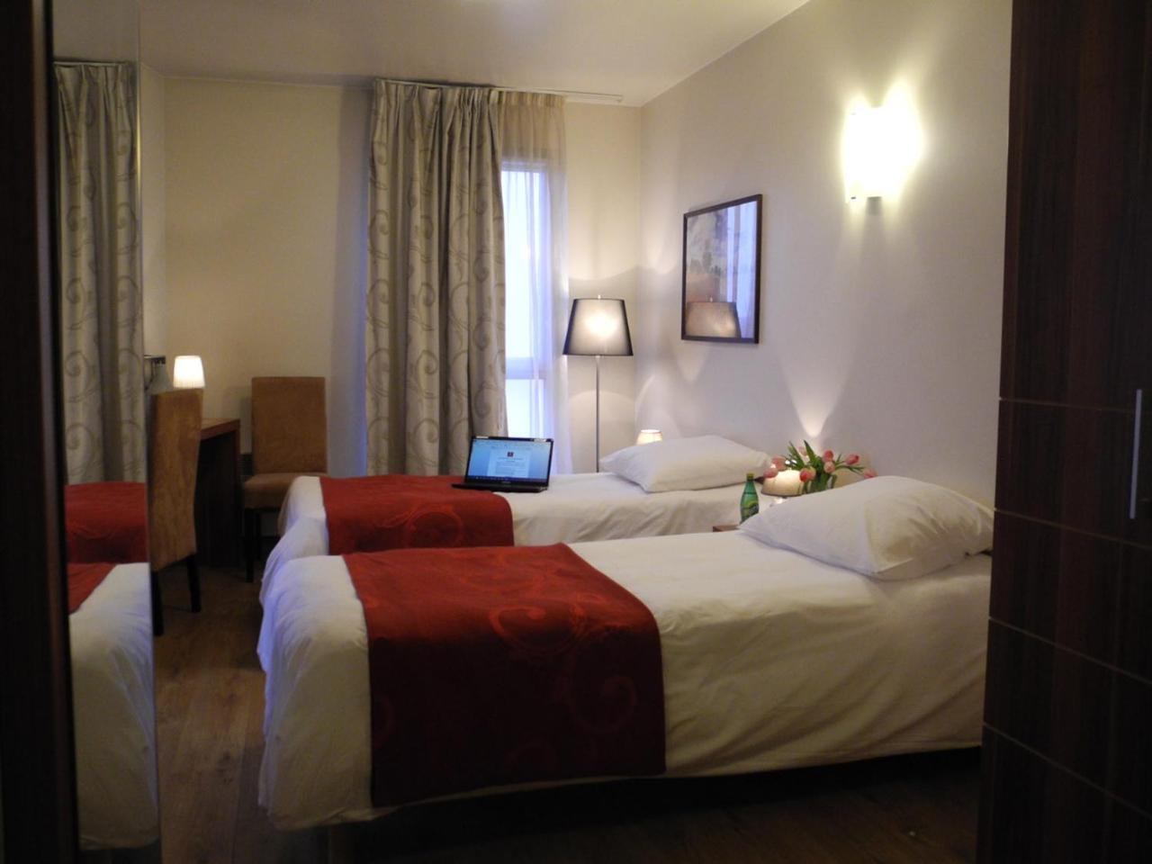 Villa Val Senart 1Ere Avenue Quincy-sous-Sénart Εξωτερικό φωτογραφία